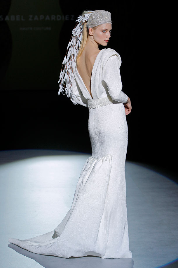 ilovebrides.pt Isabel Zapardiez Coleção 2020 Vestidos de Noiva